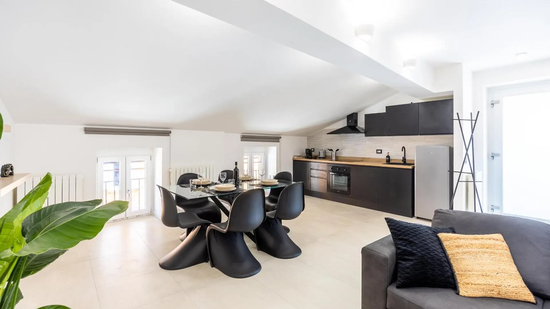 Apartment Lusso E Design, Appartamento 6 Minuti Aeroporto Orio Al Serio Seriate